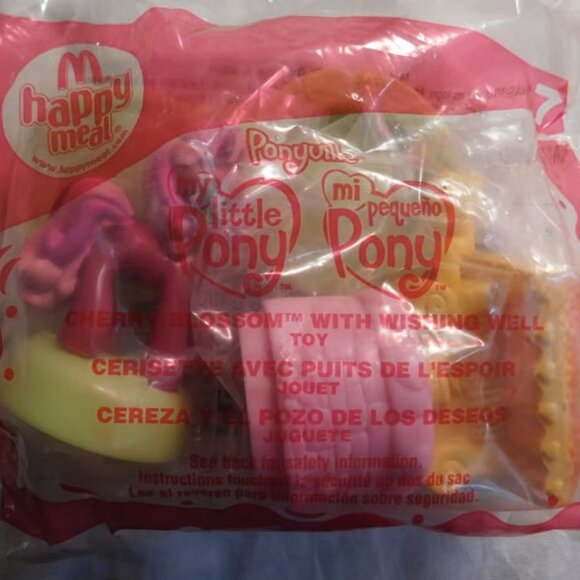 McDonald's My Little Pony Toy Lot of Three Collectible Figures 2007 - Picture 5 of 7